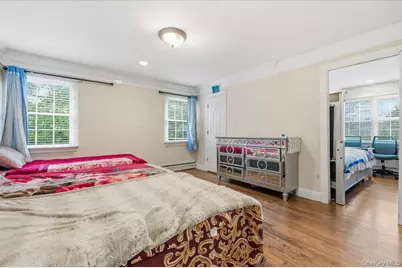 21 Astor Avenue, Saint James, NY 11780 - Photo 23