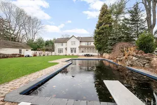 21 Astor Ave, Saint James, NY 11780 - Photo 35