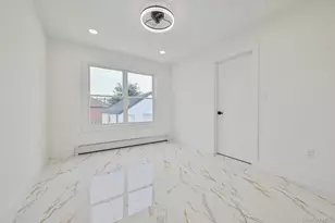 44 Catherine Ave, Franklin Square, NY 11010 - Photo 9