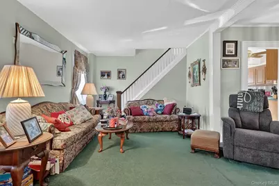 56 Lincoln Avenue, Pearl River, NY 10965 - Photo 5