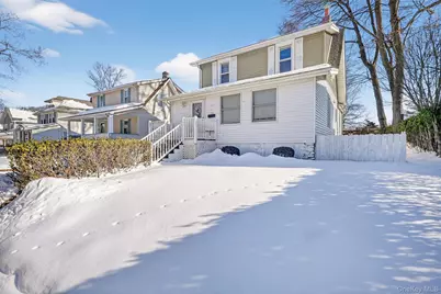 56 Lincoln Avenue, Pearl River, NY 10965 - Photo 3