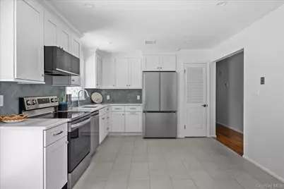 64 Old Depot Road, Quogue, NY 11959 - Photo 11