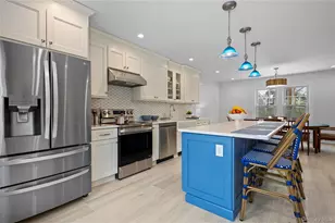 74 Montauk Hwy, Quogue, NY 11959 - Photo 9