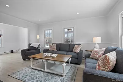 74 Montauk Highway, Quogue, NY 11959 - Photo 3