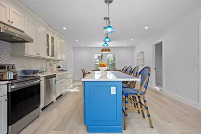 74 Montauk Highway, Quogue, NY 11959 - Photo 13