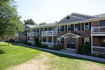 1355 Roanoke Avenue #9A, Riverhead, NY 11901 - Photo 1