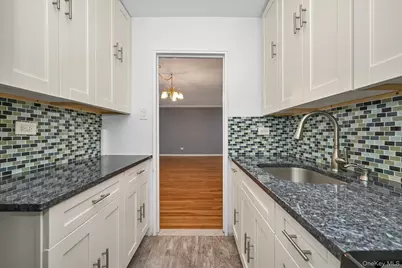 85-10 151st Avenue #5E, Howard Beach, NY 11414 - Photo 9