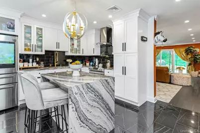 53 Villa Drive, Peekskill, NY 10566 - Photo 9