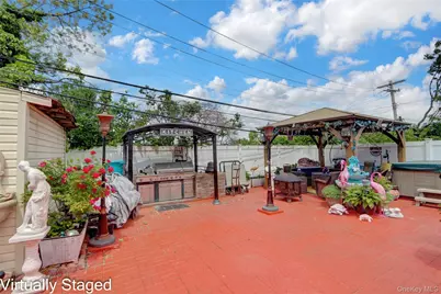 50 Crystal Street, Elmont, NY 11003 - Photo 31