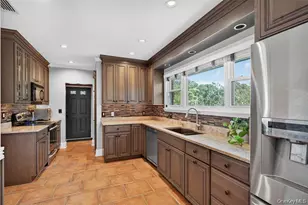 73 Balmville Rd, Newburgh, NY 12550 - Photo 11