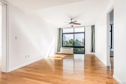 48-21 5th Street #4M, Long Island City, NY 11101 - Photo 5