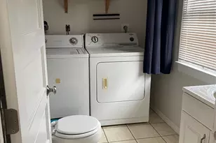 11 Tooker Ave, Oyster Bay, NY 11771 - Photo 9