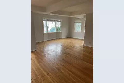 11 Tooker Avenue, Oyster Bay, NY 11771 - Photo 5