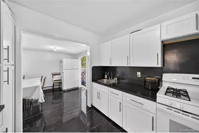 469 Hillside Road, Monroe, NY 10950 - Photo 7