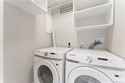 263 Locust Avenue, Cortlandt Manor, NY 10567 - Photo 37