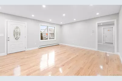 11244 212th Street, Queens Village, NY 11429 - Photo 7