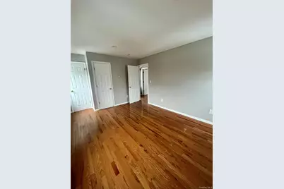 190 W Pulaski Road, Huntington Station, NY 11746 - Photo 9