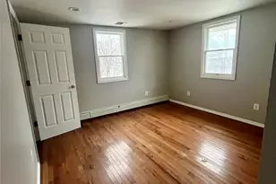 190 W Pulaski Rd, Huntington Station, NY 11746 - Photo 5