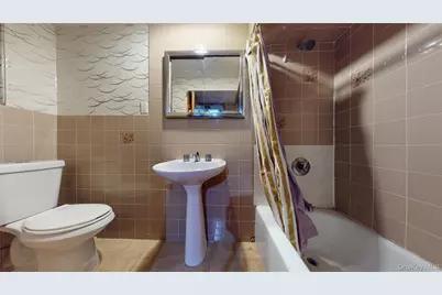 972 52nd Street, Brooklyn, NY 11219 - Photo 17