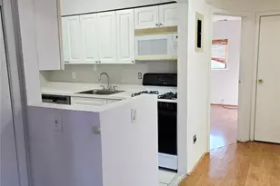 79 Pointe Cir S, Coram, NY 11727 - Photo 11