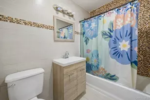 4077 Ely Ave, Bronx, NY 10466 - Photo 13