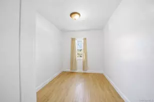 4077 Ely Ave, Bronx, NY 10466 - Photo 11