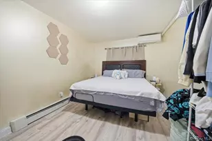 4077 Ely Ave, Bronx, NY 10466 - Photo 3