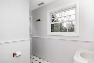 9 Helens Ln, Southampton, NY 11968 - Photo 23