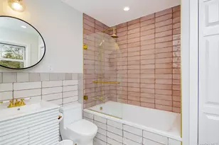 9 Helens Ln, Southampton, NY 11968 - Photo 15