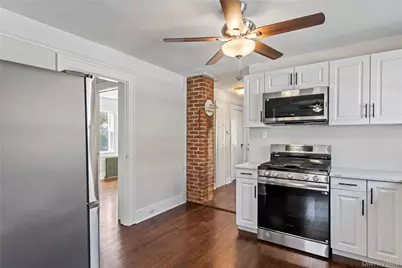 63 Railroad Street, Huntington Station, NY 11746 - Photo 5