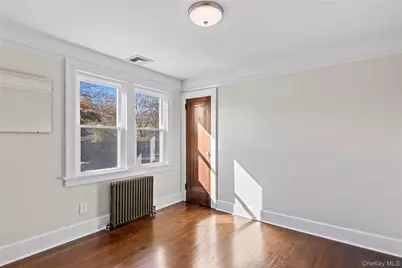 63 Railroad Street, Huntington Station, NY 11746 - Photo 11