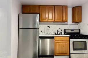 102-23 Russell St, Howard Beach, NY 11414 - Photo 9