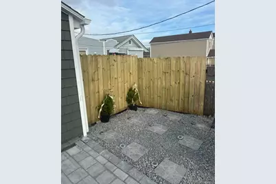 102-23 Russell Street, Howard Beach, NY 11414 - Photo 5