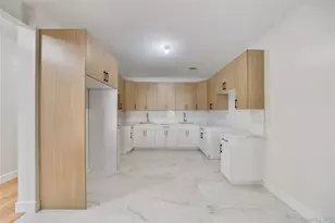 19 Lazer Ct, Spring Valley, NY 10977 - Photo 15