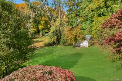 309 Scarborough Road, Briarcliff Manor, NY 10510 - Photo 39