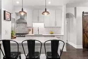 117-01 Park Ln S, Kew Gardens, NY 11415 - Photo 3