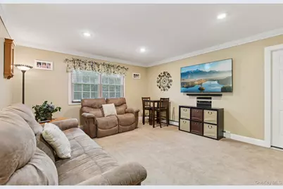 1 Haskel Court, Stony Brook, NY 11790 - Photo 15