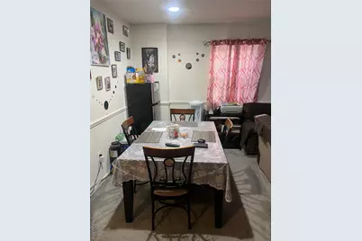 137-15 220th Place, Springfield Gardens, NY 11413 - Photo 5