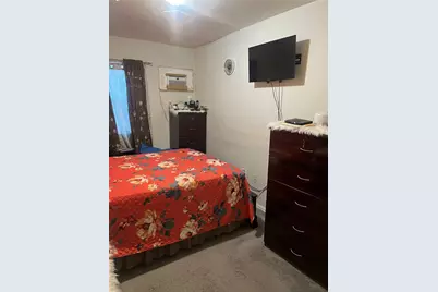 137-15 220th Place, Springfield Gardens, NY 11413 - Photo 9