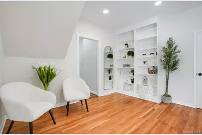 20 Shirley Avenue, Fishkill, NY 12524 - Photo 9