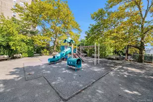 555 Kappock St, Bronx, NY 10463 - Photo 21