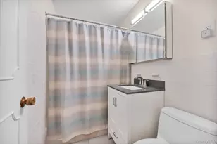 555 Kappock St, Bronx, NY 10463 - Photo 13