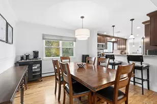 1330 Bea Ct, East Meadow, NY 11554 - Photo 7