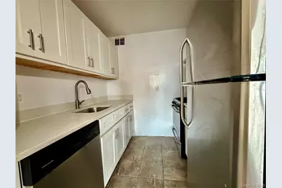 132-54 Pople Avenue #3, Flushing, NY 11355 - Photo 3