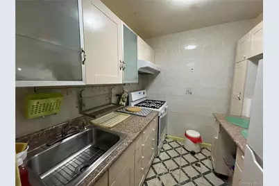 42-42 Colden Street #B21, Flushing, NY 11355 - Photo 9