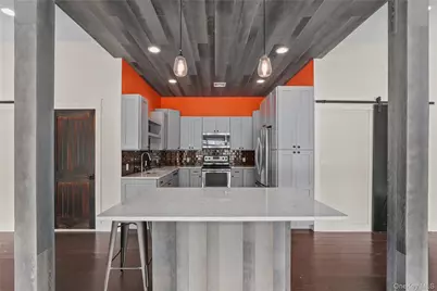 600 Cantitoe Street #Carriage House, Bedford, NY 10506 - Photo 9