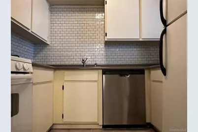 10 Bailey #10, Middle Island, NY 11953 - Photo 9