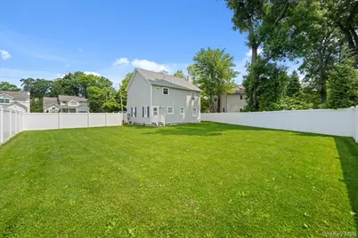 25 Lorraine #1, Northport, NY 11768 - Photo 19