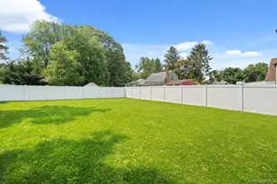 25 Lorraine, Northport, NY 11768 - Photo 17