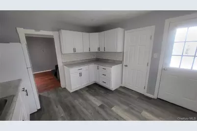 164 Thompson Street, Poughkeepsie, NY 12601 - Photo 3